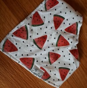 Organic cotton & bamboo bib.